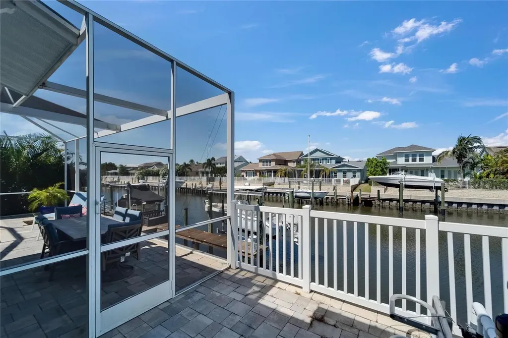 426 Islebay Drive Apollo Beach FL 33572