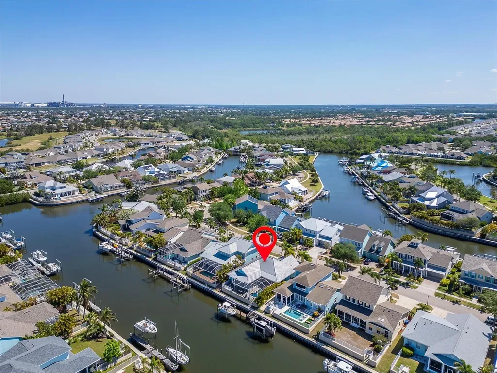 426 Islebay Drive Apollo Beach FL 33572