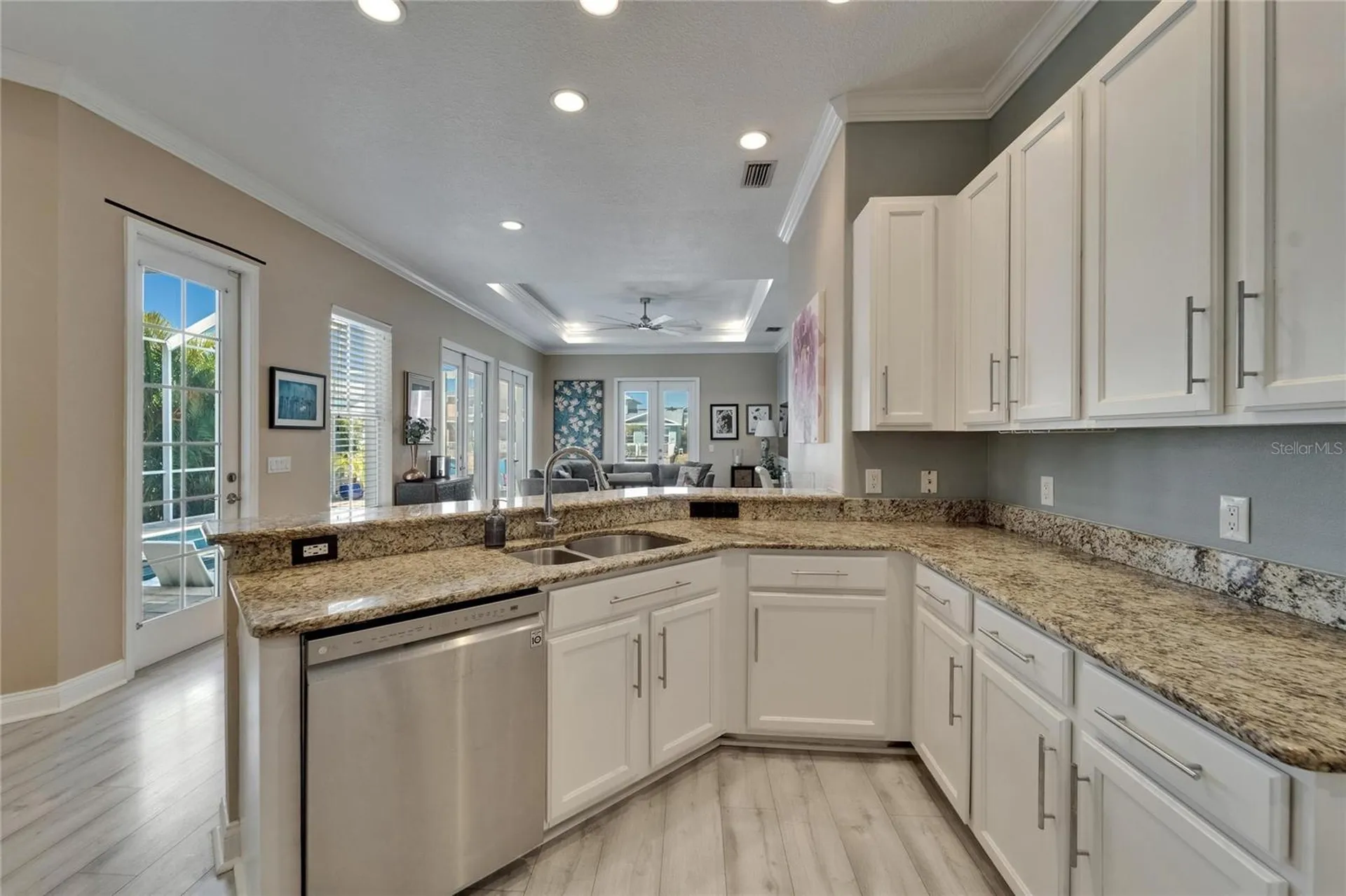 426 Islebay Drive Apollo Beach FL 33572