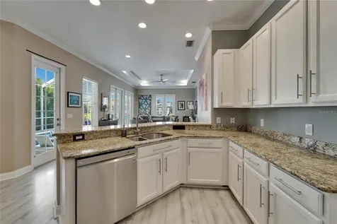 426 Islebay Drive Apollo Beach FL 33572