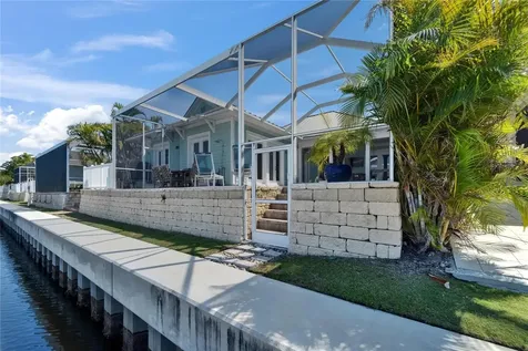 426 Islebay Drive Apollo Beach FL 33572