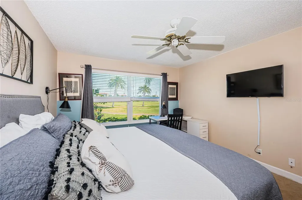 6191 Bahia Del Mar Boulevard St Petersburg FL 33715