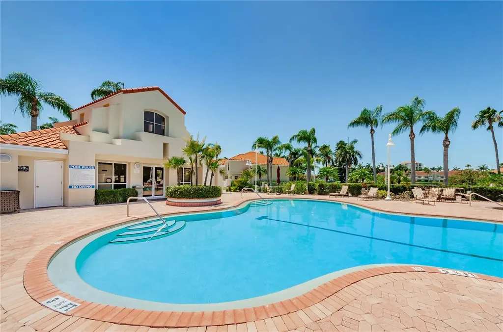 6191 Bahia Del Mar Boulevard St Petersburg FL 33715