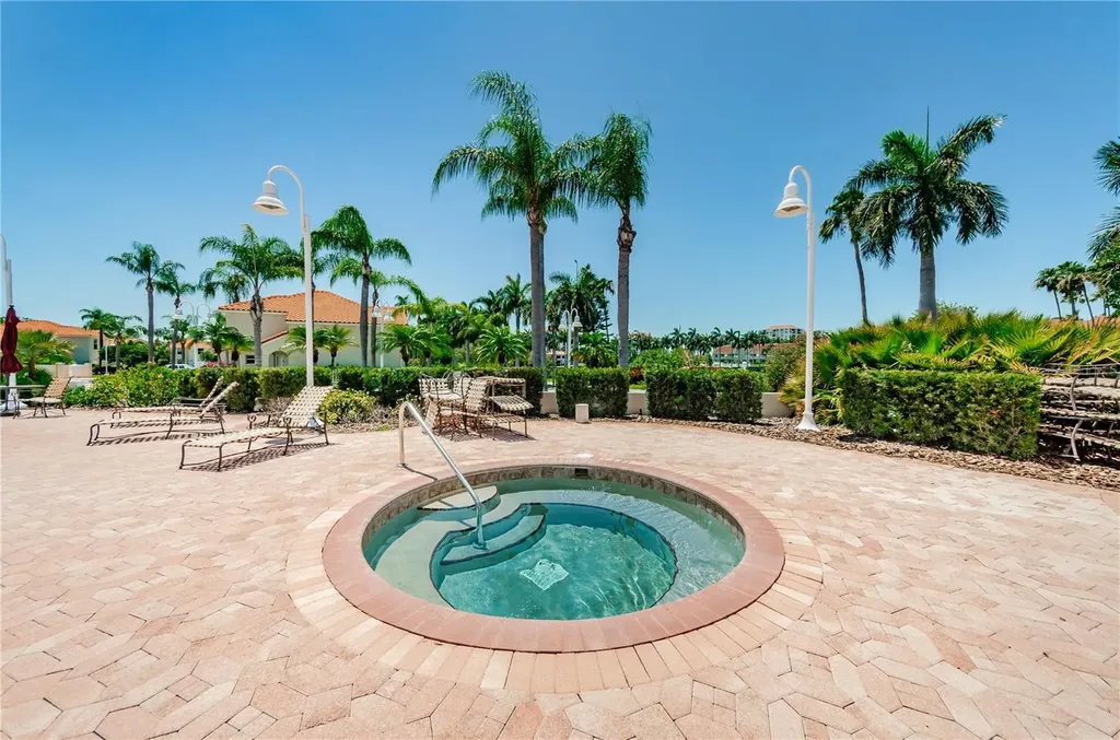 6191 Bahia Del Mar Boulevard St Petersburg FL 33715