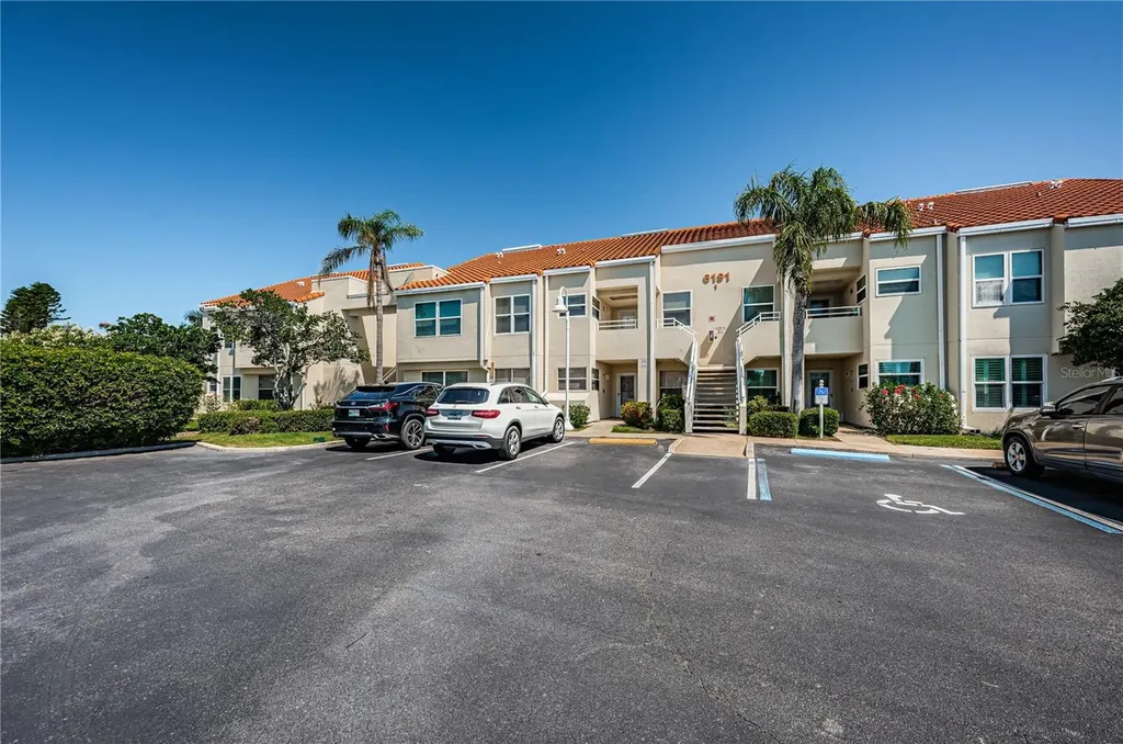 6191 Bahia Del Mar Boulevard St Petersburg FL 33715