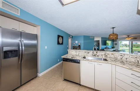 6191 Bahia Del Mar Boulevard St Petersburg FL 33715