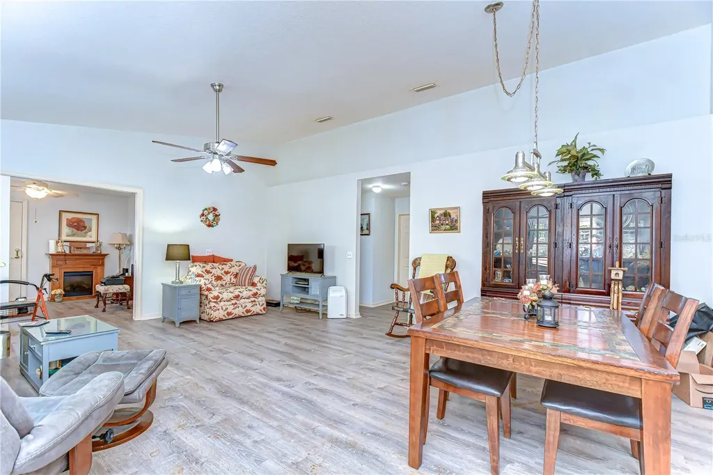 5906 Greenbriar Court Zephyrhills FL 33542
