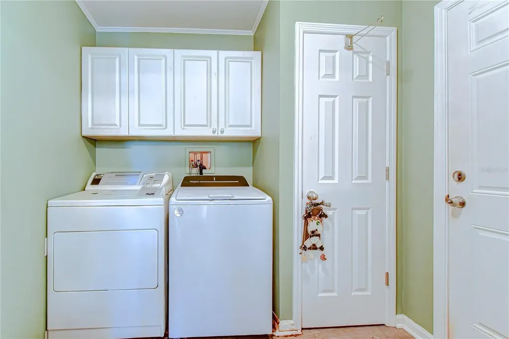5906 Greenbriar Court Zephyrhills FL 33542