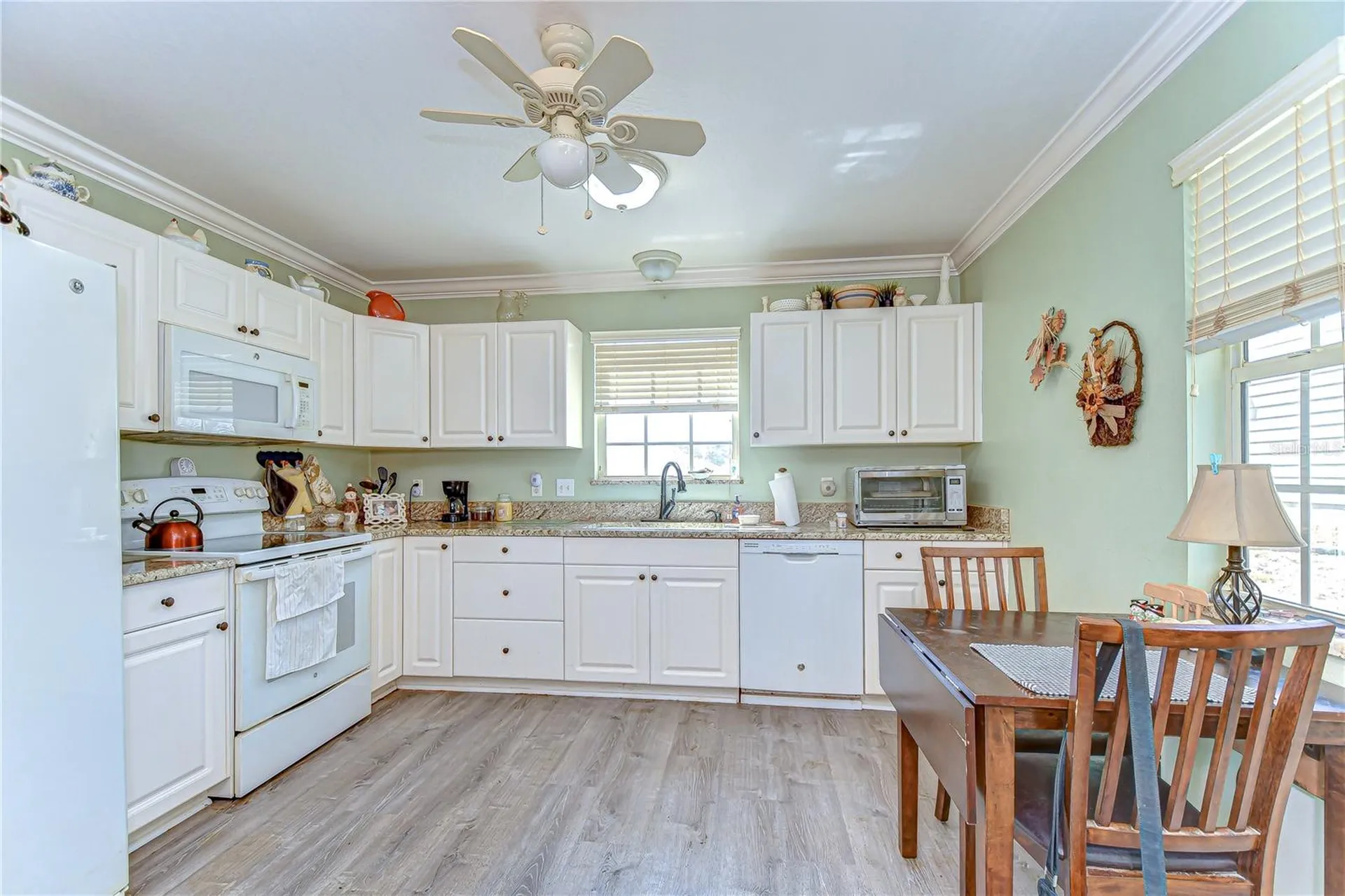 5906 Greenbriar Court Zephyrhills FL 33542