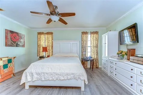 5906 Greenbriar Court Zephyrhills FL 33542