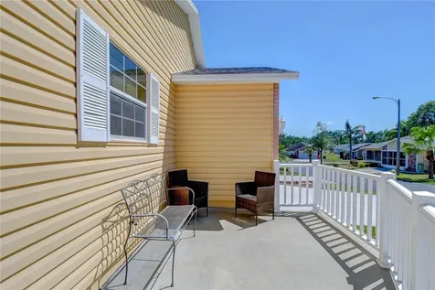 5906 Greenbriar Court Zephyrhills FL 33542
