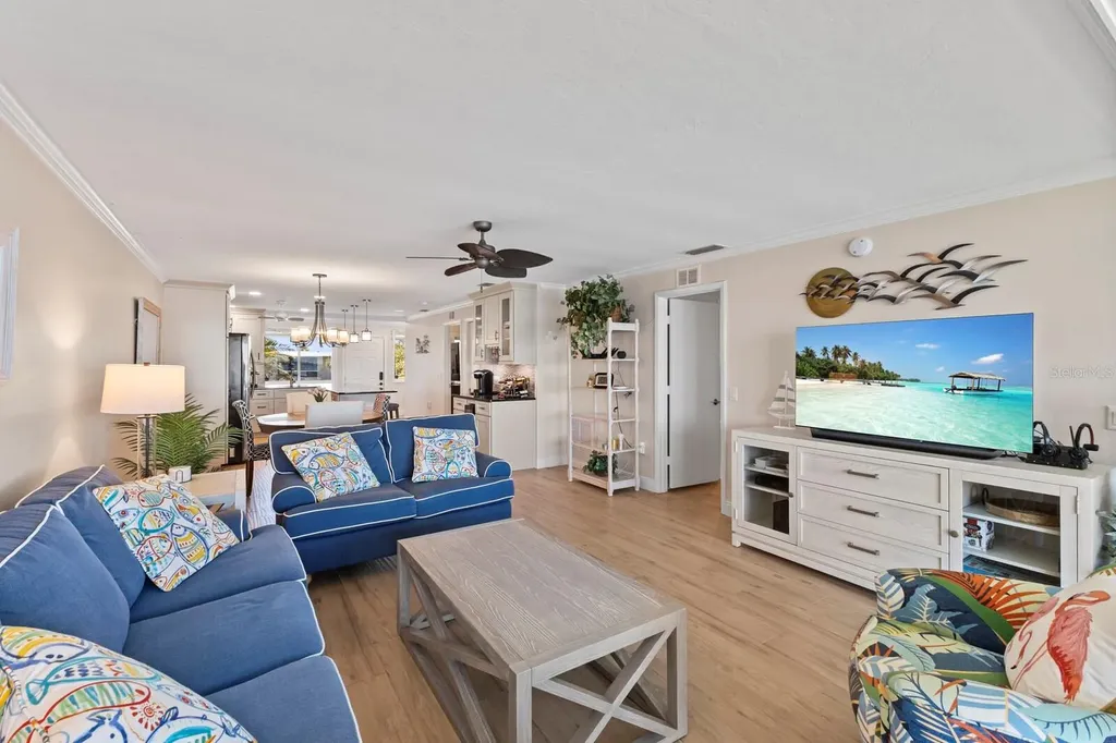 6400 Flotilla Drive Holmes Beach FL 34217