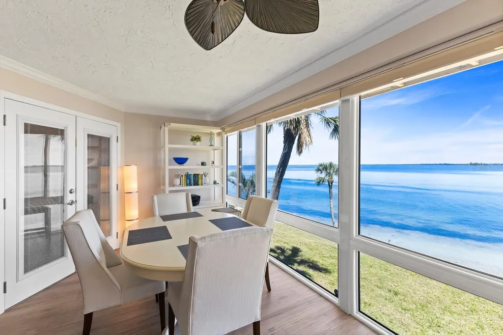 6400 Flotilla Drive Holmes Beach FL 34217