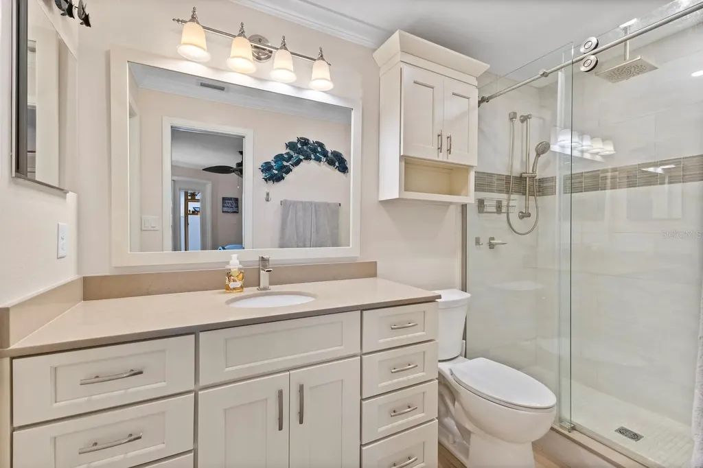 6400 Flotilla Drive Holmes Beach FL 34217