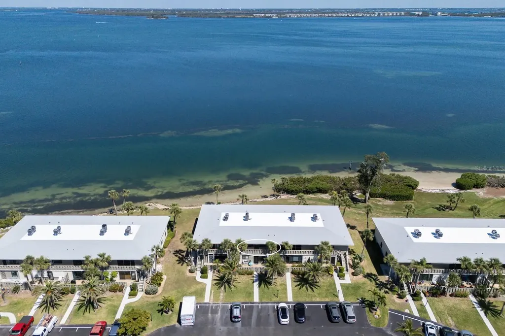 6400 Flotilla Drive Holmes Beach FL 34217