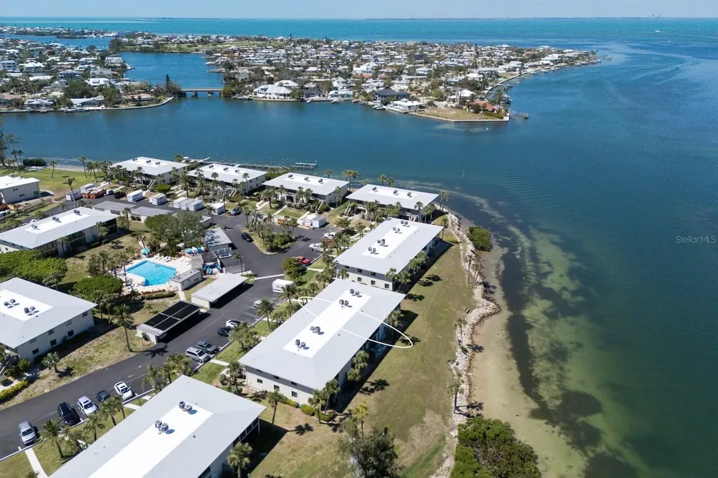 6400 Flotilla Drive Holmes Beach FL 34217