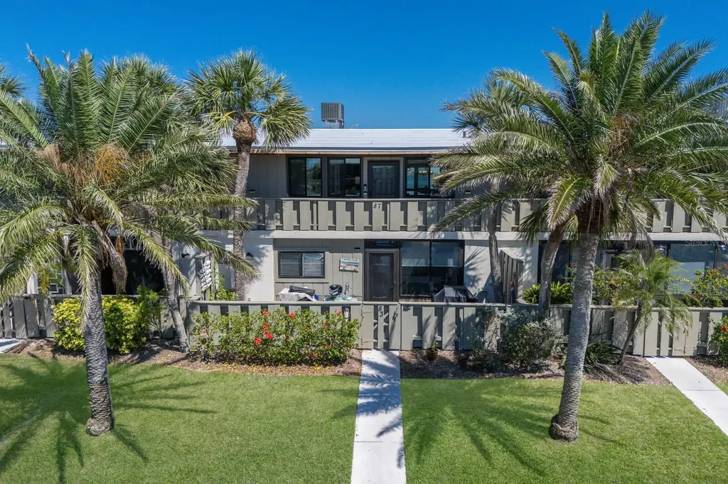 6400 Flotilla Drive Holmes Beach FL 34217