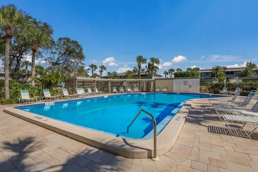 6400 Flotilla Drive Holmes Beach FL 34217