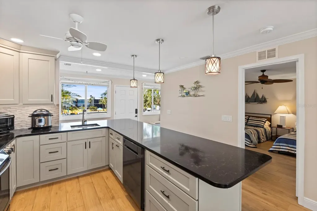 6400 Flotilla Drive Holmes Beach FL 34217