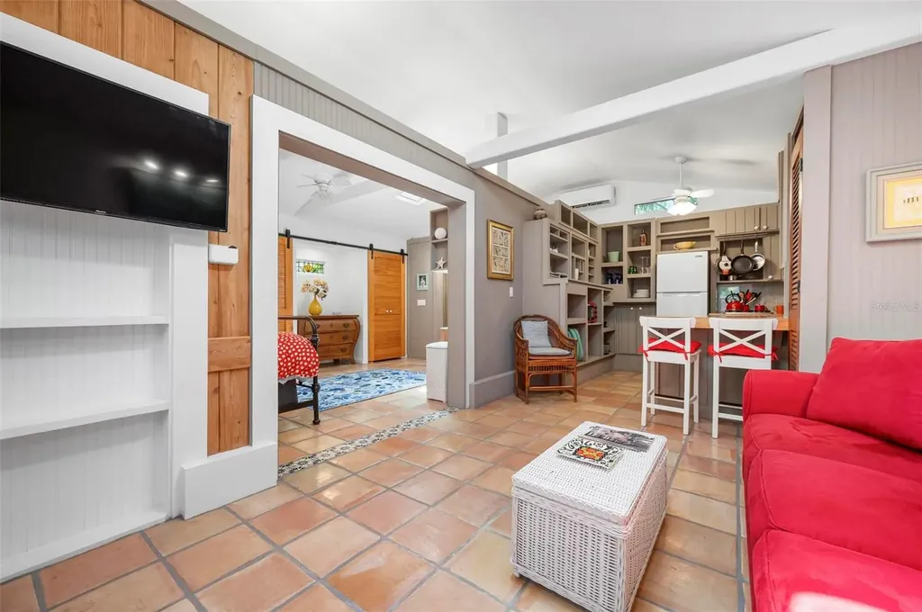 528 45th Street Sarasota FL 34234