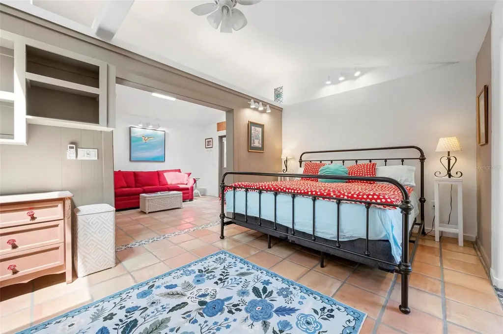 528 45th Street Sarasota FL 34234