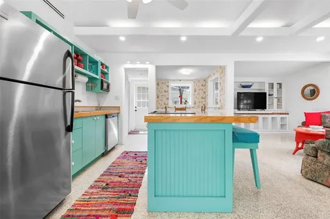 528 45th Street Sarasota FL 34234