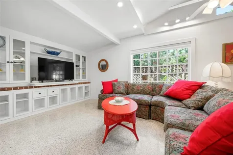 528 45th Street Sarasota FL 34234