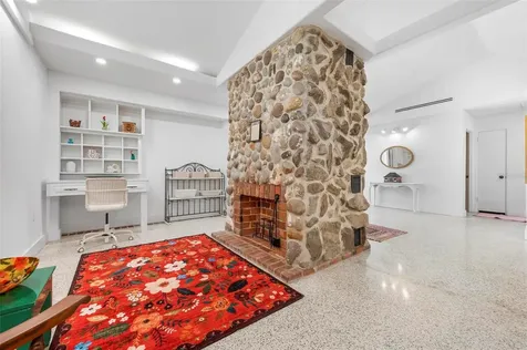 528 45th Street Sarasota FL 34234