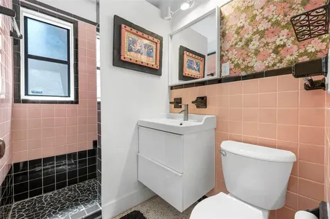 528 45th Street Sarasota FL 34234