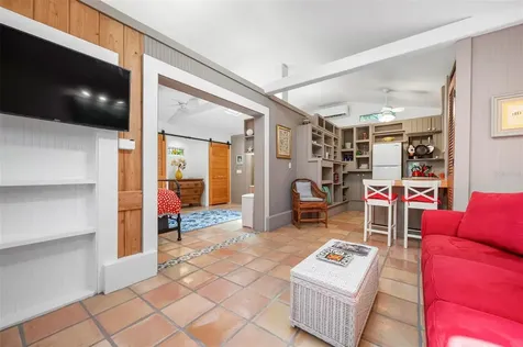 528 45th Street Sarasota FL 34234