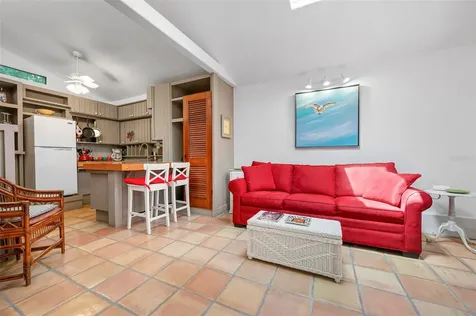 528 45th Street Sarasota FL 34234