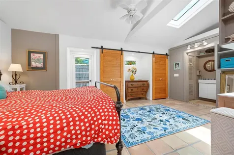 528 45th Street Sarasota FL 34234