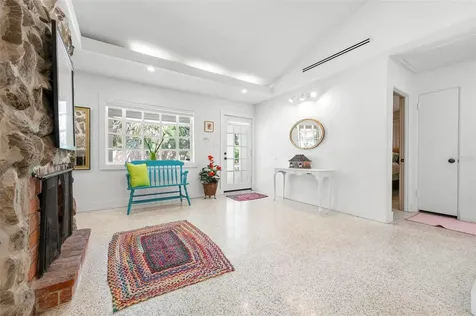 528 45th Street Sarasota FL 34234