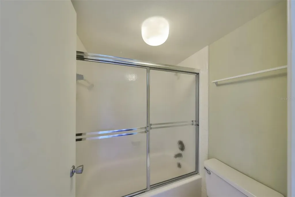 7430 Sunshine Skyway Lane S St Petersburg FL 33711