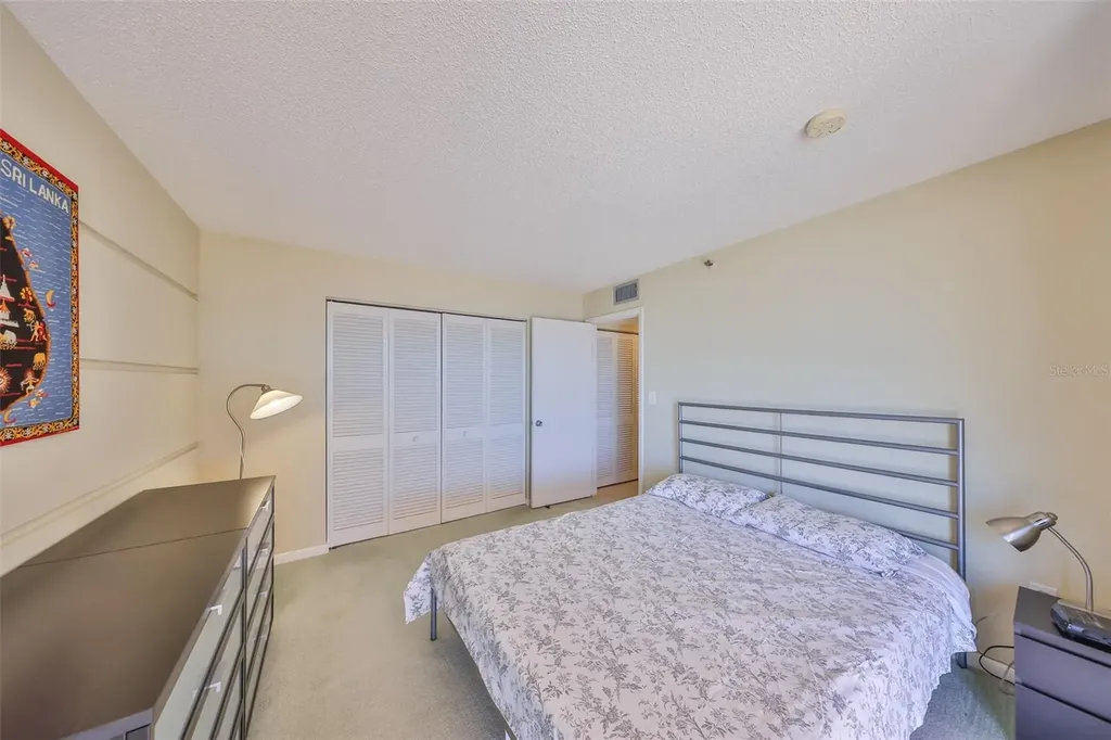 7430 Sunshine Skyway Lane S St Petersburg FL 33711