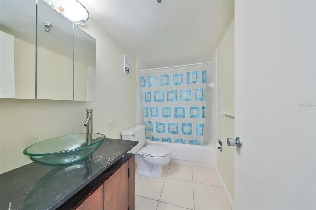 7430 Sunshine Skyway Lane S St Petersburg FL 33711