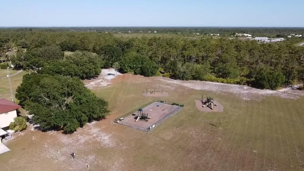 Orlando Drive Indian Lake Estates FL 33855