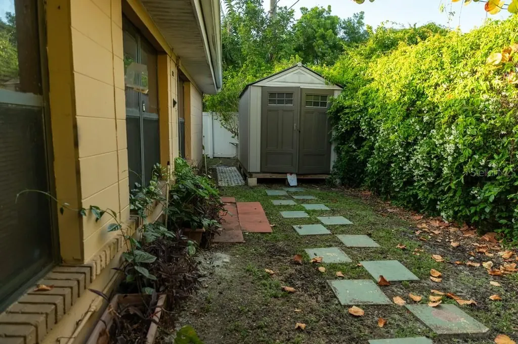 631 Luzon Avenue Tampa FL 33606