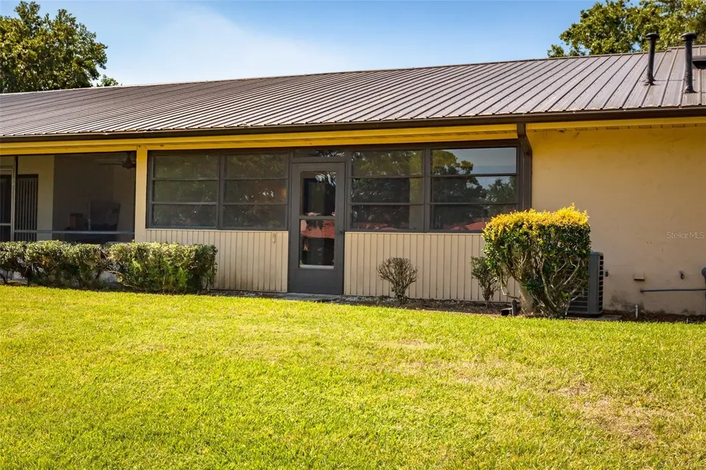 697 Broadmoor Circle Winter Haven FL 33884