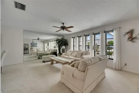 927 Golf Island Drive Apollo Beach FL 33572