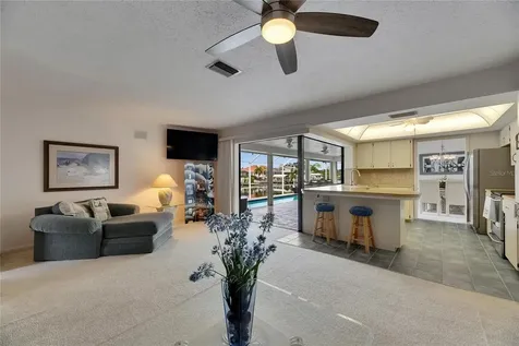 927 Golf Island Drive Apollo Beach FL 33572