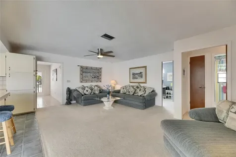 927 Golf Island Drive Apollo Beach FL 33572