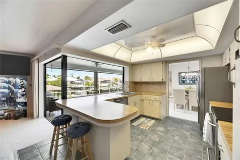 927 Golf Island Drive Apollo Beach FL 33572