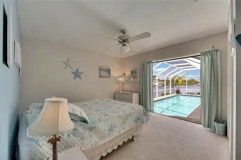 927 Golf Island Drive Apollo Beach FL 33572