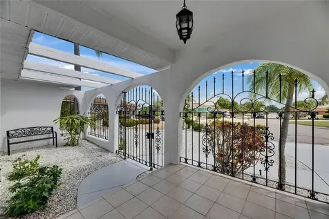 927 Golf Island Drive Apollo Beach FL 33572