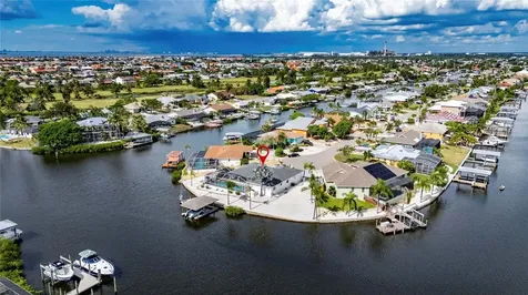 927 Golf Island Drive Apollo Beach FL 33572