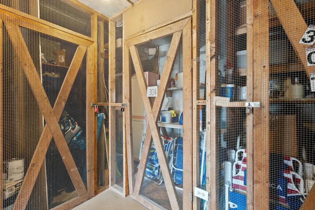 1250 N Portofino Drive Sarasota FL 34242