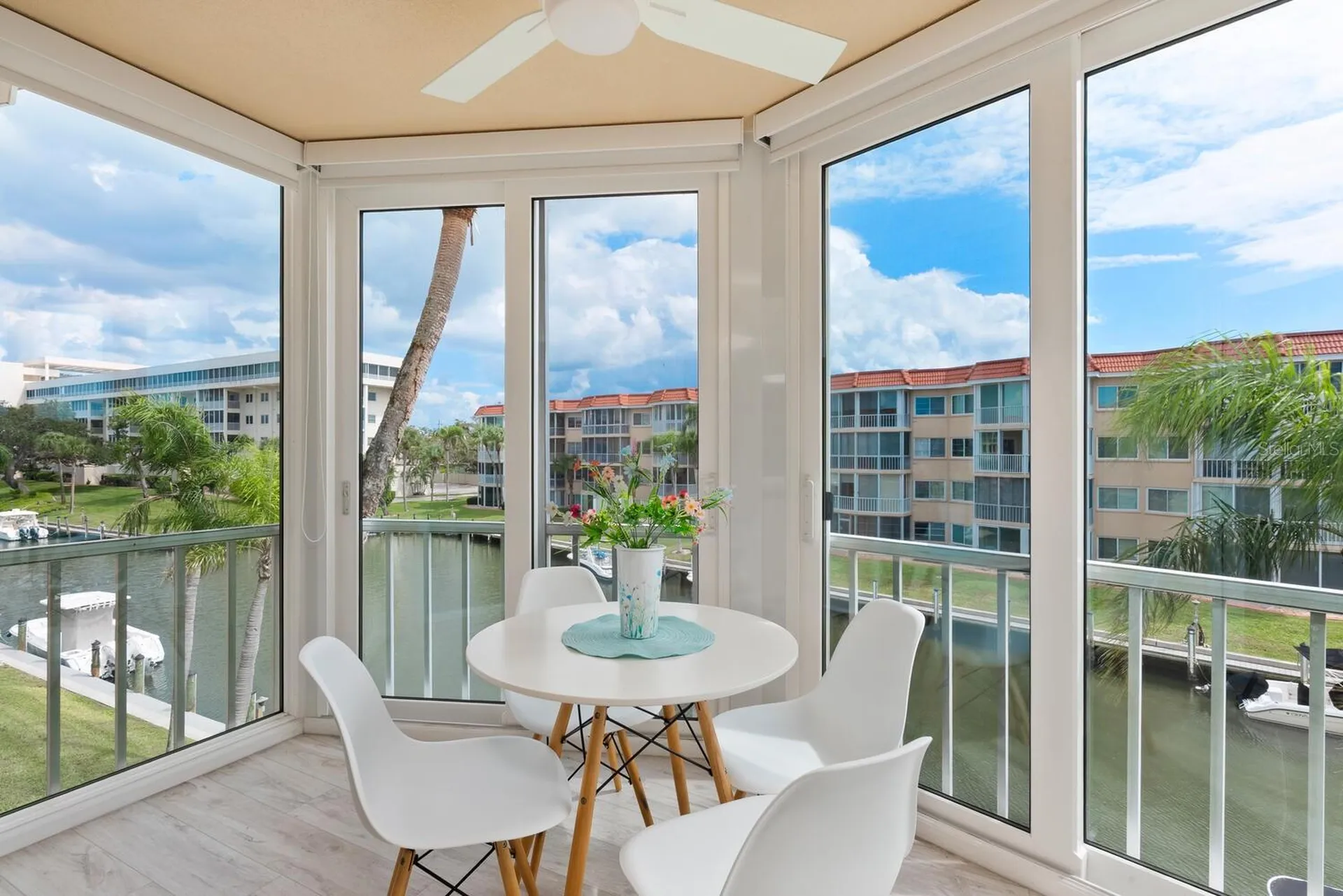 1250 N Portofino Drive Sarasota FL 34242