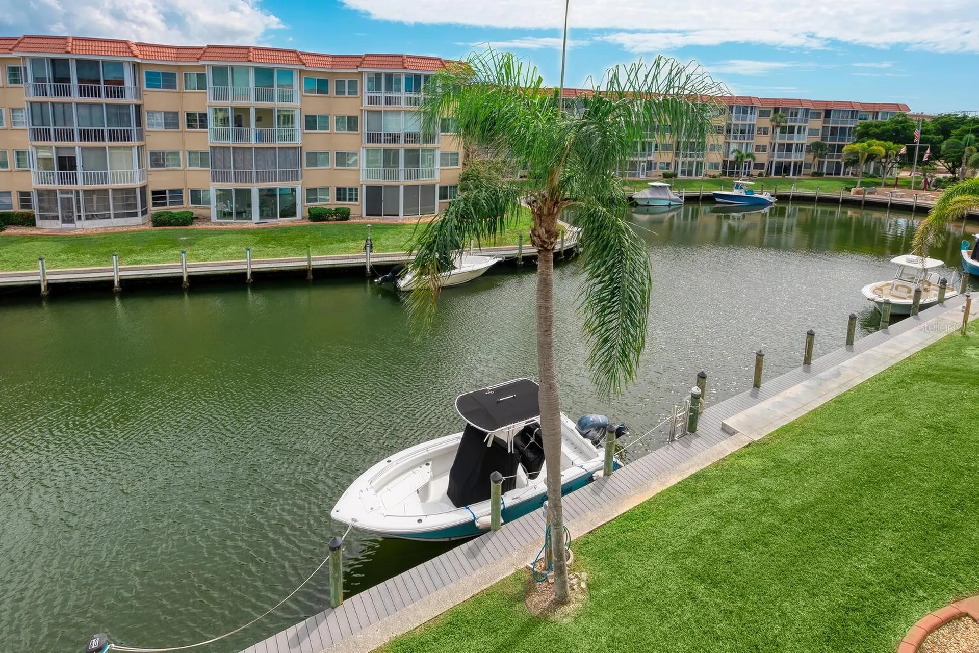 1250 N Portofino Drive Sarasota FL 34242
