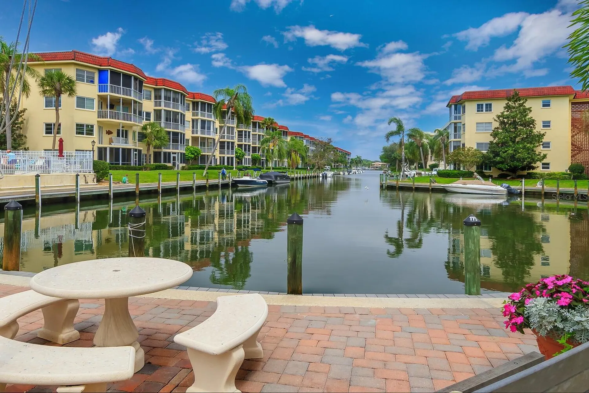 1250 N Portofino Drive Sarasota FL 34242